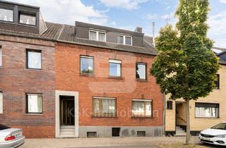 Haus kaufen in 52351 Düren, Mehrgenerationenhaus mit Potential - Wohnen & Rendite unter einem Dach.