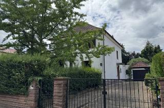 Einfamilienhaus kaufen in 67550 Worms, Großzügiges EFH mit großem Grundstück