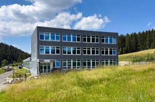 Anlageobjekt in 08309 Eibenstock, Entwicklungsobjekt in Carlsfeld – ca. 1.275 m² Nutzfläche mit Wohnpotenzial
