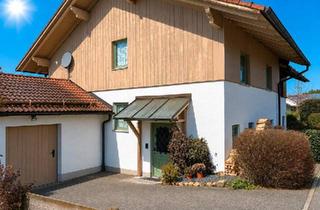 Doppelhaushälfte kaufen in 94209 Regen, Regen - Charmante Doppelhaushälfte mit Weitblick über Regen