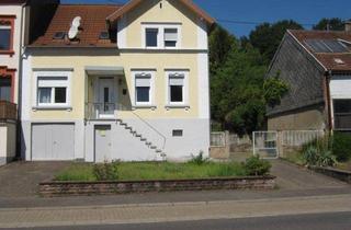 Haus kaufen in 66333 Völklingen, Völklingen - Haus mit Baugrundstück in Ludweiler zu verkaufen