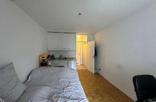 Wohnung kaufen in 80796 München, München - Provisionsfreie Einzimmerwohnung in Schwabinger Bestlage!