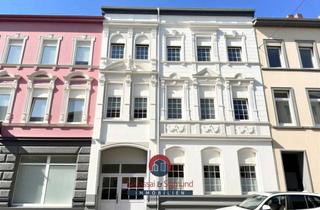 Wohnung kaufen in Dießemer Straße 47, 47799 Cracau, KREFELD-CITY: VOLLSTÄNDIG SANIERTE & SCHÖN GESCHNITTENE 3-ZIMMER-DACHGESCHOSSWOHNUNG IM ZENTRUM