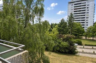 Wohnung kaufen in Auf Der Heide, 61476 Kronberg, Naturnahe 3-Zimmer-Wohnung mit großem Balkon in Kronberg