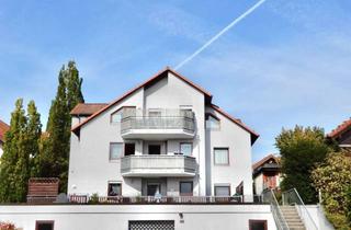 Wohnung kaufen in Raistinger Straße 48, 71083 Herrenberg, Attraktive Kapitalanlage: 3-Zimmer-Dachgeschosswohnung mit Südbalkon und TG-Stellplatz