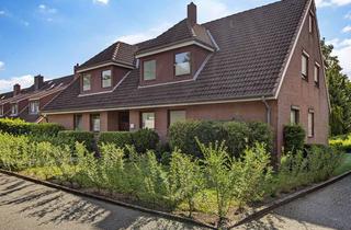 Wohnung kaufen in 23617 Stockelsdorf, Attraktive 2-Zimmer Dachgeschosswohnung