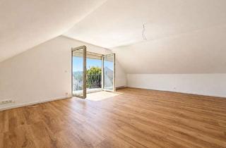 Wohnung kaufen in 63533 Mainhausen, Neuwertige 4-Zimmerwohnung mit Balkon!