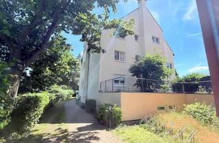 Wohnung kaufen in 01809 Heidenau, Vermietete 2-Zimmerwohnung! Terrasse und Gartenanteil! Außenrollläden! TG-Stellplatz!