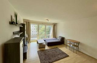 Wohnung kaufen in Schloßstraße, 12163 Steglitz, Bezugsfreies Apartment an der Schloßstraße – 28 m², 3. OG, Lift