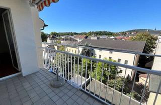 Wohnung kaufen in 96047 Bamberg, Über den Dächern des Bamberger Haingebiets: 2-Zimmer-Wohnung mit Balkon und Garage
