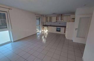 Wohnung kaufen in 68766 Hockenheim, Helle gepflegte 3-Zimmer Wohnung im Dreifamilienhaus