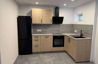 Wohnung mieten in Staarenbergstraße 25, 76703 Kraichtal, Renovierte 3-Zimmer-EG-Wohnung mit Gartenanteil in Top-Lage Kraichtal-Unteröwisheim
