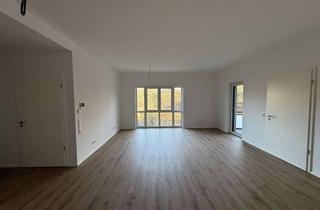 Wohnung mieten in Elmer Landstraße, 36381 Schlüchtern, Moderne 2-Zimmer-Neubauwohnung 2026 mit Balkon & Blick ins Grüne in zentraler Lage