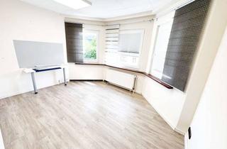 Wohnung mieten in 54584 Jünkerath, 4-Zimmer Wohnung im gepflegten Objekt mit großzügiger Grünanlage