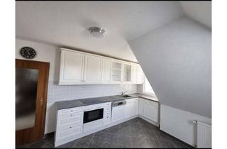 Wohnung mieten in Osnabrücker Landstraße 15x, 30926 Seelze, Schöne große Dachgeschosswohnung mit Terrasse