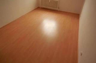 Wohnung mieten in Hüttenring 21, 38228 Lebenstedt, Renovierte 3 Zim.-Whg. mit Balkon und Aufzug