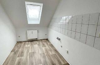 Wohnung mieten in Marie-Müller-Straße, 08280 Aue, Neue Fußböden! Gemütliche Dachgeschosswohnung in ruhiger Lage von Aue