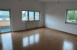 Wohnung mieten in 89537 Giengen, Schöne 4-Zimmer-Wohnung in zentraler Lage von Giengen a. d. Brenz mit Carport