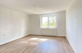 Wohnung mieten in Jessiner Dorfstraße, 18507 Grimmen, NEU renovierte 3-Raum-Wohnung in Jessin bei Grimmen mit Garten und Garage