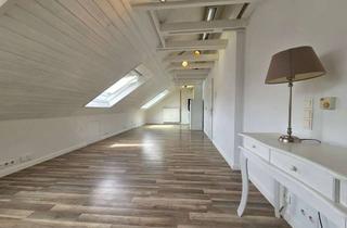 Wohnung mieten in Kirchplatz, 60487 Bockenheim, Helle 2 Zi.-Dachgeschoss-Whg.+Einbauküche | ruhige Lage..S-Bahn Frankfurt-West und U-Bahn Kirchplatz