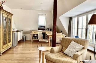 Wohnung mieten in Appuhnstraße, 22609 Nienstedten, Wohnen auf Zeit: Voll möbliertes Dachapartment mit Blick in den Westerpark