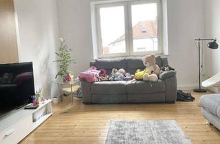 Wohnung mieten in 90459 Nürnberg, Nähe Gugelstraße! Charmante helle 2-Zi.-Altbau-Whg., EBK, Holzdielenböden, 60 m², 4.OG mit Aufzug