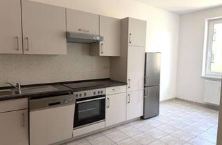 Wohnung mieten in Ernst-Lehmann-Straße 17, 39106 Alte Neustadt, SUMMERDEAL!!! WG-geeignet mit Einbauküche und Balkon