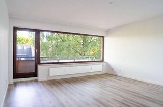 Wohnung mieten in 25469 Halstenbek, ﻿Modernisierte 4-Zimmer-Wohnung mit großem Balkon, Aufzug & Tiefgarage – nur 100 Meter zur S-Bahn