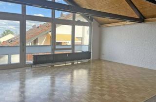 Wohnung mieten in Schwalbenstrasse 35, 70794 Filderstadt, Halbhöhenlage in Plattenhardt - Maisonette-Wohnung mit viel Platz und besonderem Wohngefühl