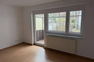 Wohnung mieten in Roßdörfer Straße 43, 64287 Darmstadt, Helle 3-Zimmer-Wohnung im 1. OG mit Balkon in Darmstadt-Ost