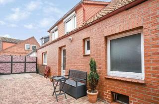 Einfamilienhaus kaufen in 23774 Heiligenhafen, Wohnen am Binnensee! Attraktives Einfamilienhaus in Heiligenhafen!