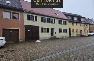 Mehrfamilienhaus kaufen in 91737 Ornbau, Potenzial ! Großzügiges Mehrfamilienhaus mit saniertem DG, Pelletheizung & Dach neu (!)