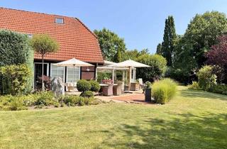 Haus kaufen in 30916 Isernhagen, Isernhagen H.B. | Großzügiges Landhaus auf idyllischem 1.604 m² Gartengrundstück