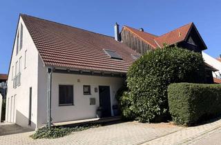 Doppelhaushälfte kaufen in 84036 Kumhausen, Idyllische Doppelhaushälfte mit Einliegerwohnung