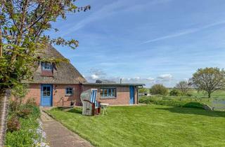 Haus kaufen in 25876 Ramstedt, Reetdachidylle mit Weitblick - Pferdehaltung möglich