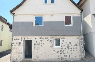 Einfamilienhaus kaufen in 71691 Freiberg, **Charmantes, saniertes Einfamilienhaus in zentraler Lage von Freiberg am Neckar**