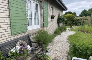 Haus kaufen in 25746 Heide, Von Privat- Renoviertes EFH in Heide-Ost/ 167qm/ 6 Zimmer/ Garage/ Cottage-Garten