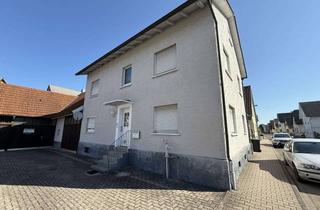 Einfamilienhaus kaufen in Karlsruher Strasse 19, 76461 Muggensturm, Viel Platz & Potenzial: Einfamilienhaus mit Hof, Nebengebäude und Ausbaureserve in Muggensturm