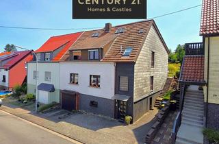 Haus kaufen in 66287 Quierschied, Attraktives großes 1-2 Familienhaus mit großem Garten, Balkonen und Garage in Quierschied Göttelborn