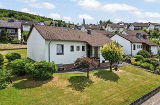 Einfamilienhaus kaufen in 57413 Finnentrop, Kleines Einfamilienhaus mit großem Potenzial in Lenhausen