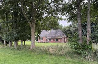 Haus kaufen in Bummert Trift, 26524 Hage, Landhaus in traumhafter Lage am Wald