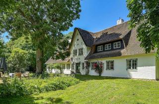 Haus kaufen in 25870 Oldenswort, Friesische Baukunst in ihrer schönsten Form ...