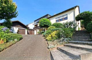 Haus kaufen in 91481 Münchsteinach, Beeindruckendes Mehrgenerationenhaus mit Weitblick: Massiv gebaut, überdurchschnittlich modernisiert