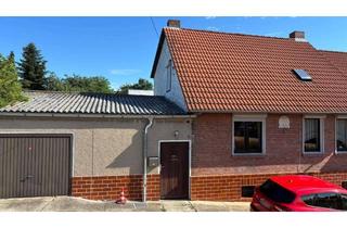 Haus kaufen in 39397 Schwanebeck, Großes Grundstück mit Potenzial