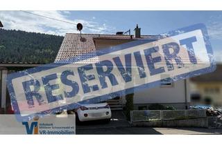 Haus kaufen in 72275 Alpirsbach, Charmantes Wohnhaus mit viel Platz, Garten & Südbalkon in Alpirsbach-Rötenbach