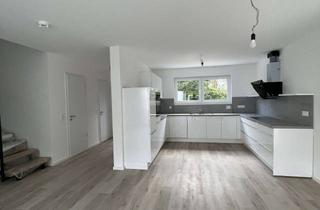 Haus mieten in Zur Alten Dorfschänke 10, 51503 Rösrath, Doppelhaushälfte im Quartier "Natürliches Wohnen"