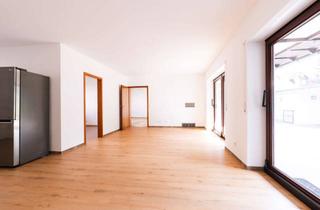 Wohnung mieten in Vacher Straße 486, 90768 Vach, Wohnen mit Gartenblick: Helle 4-Zimmer-EG-Wohnung in Fürth-Vach