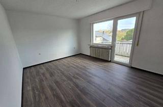 Wohnung mieten in Drosselweg 12, 59469 Ense, 3-Zimmer-Wohnung in Ense