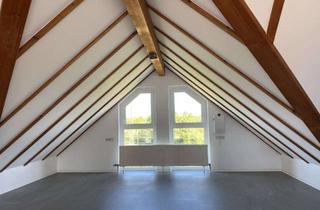 Wohnung mieten in Eisenbahnstraße 1/2, 74080 Böckingen, Dachgeschossstudio mit sonnigem Balkon in Heilbronn - Nähe zu TechCampus Heilbronn
