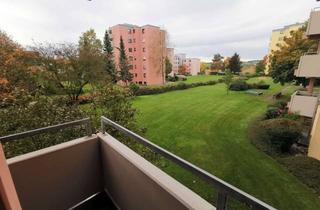 Wohnung mieten in Keplerstraße, 88250 Weingarten, 1-Zimmer-Wohnung (42 m²) mit Balkon, separater Küche und Kellerabteil